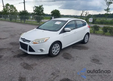 2012 Ford Focus Se из США, поврежденный, VIN 1FAHP3K21CL384197